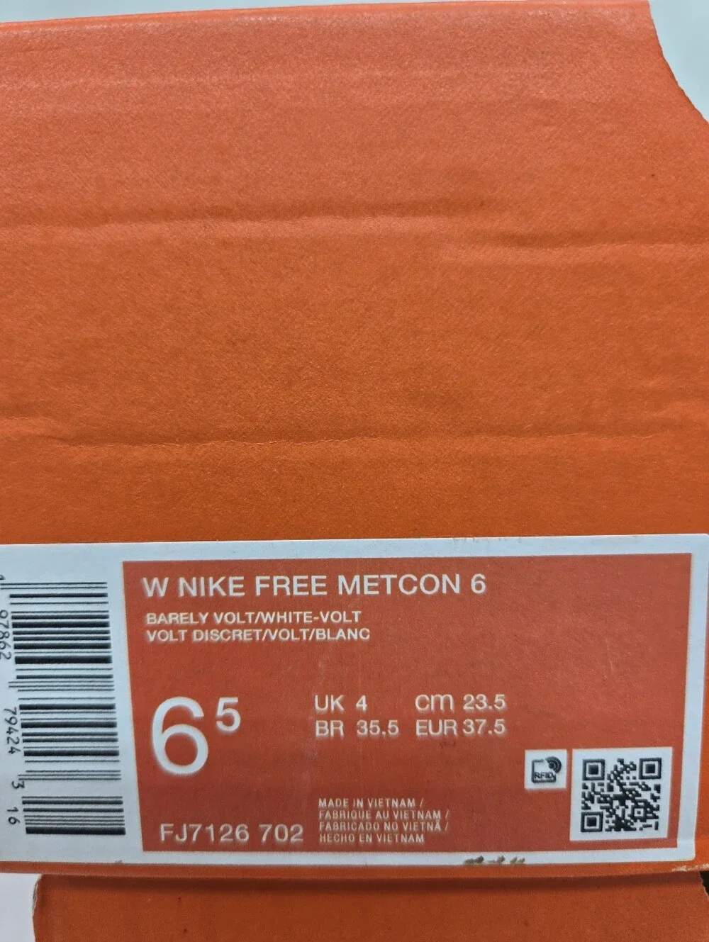 Nike Women's Free Metcon 6 Barely Volt Glow White Workout Shoes Size 6.5